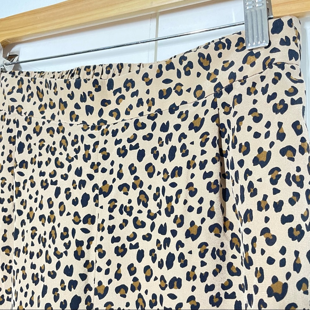 J. Crew Harvey 100% Silk Cropped Pull On Pants Leopard Print Pants size 0 - Picture 8 of 14
